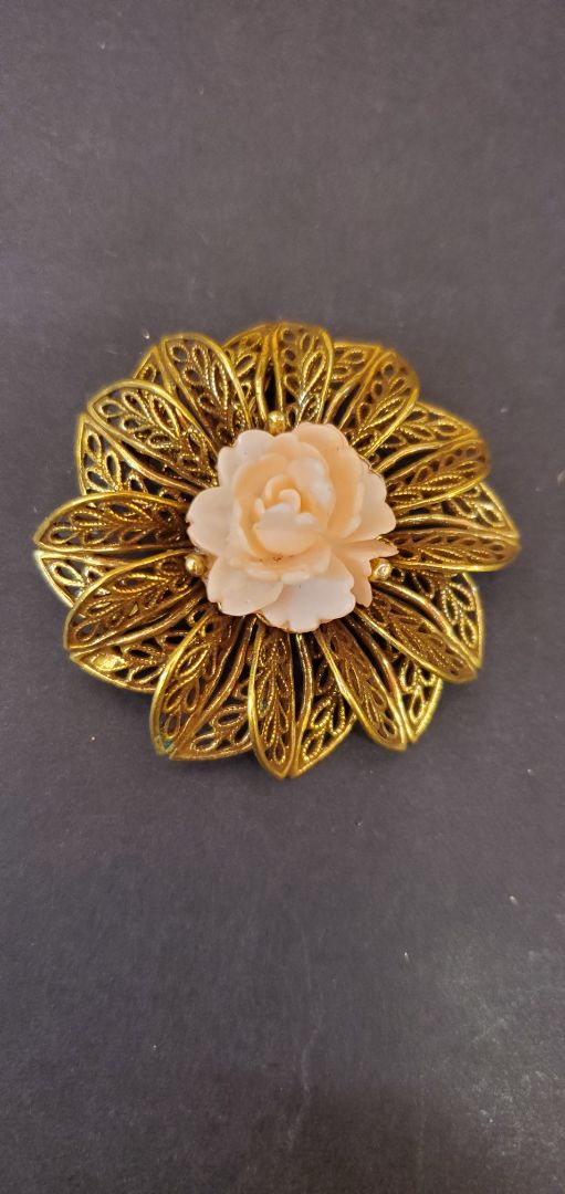 Dimensional Coral Rose Brooch
