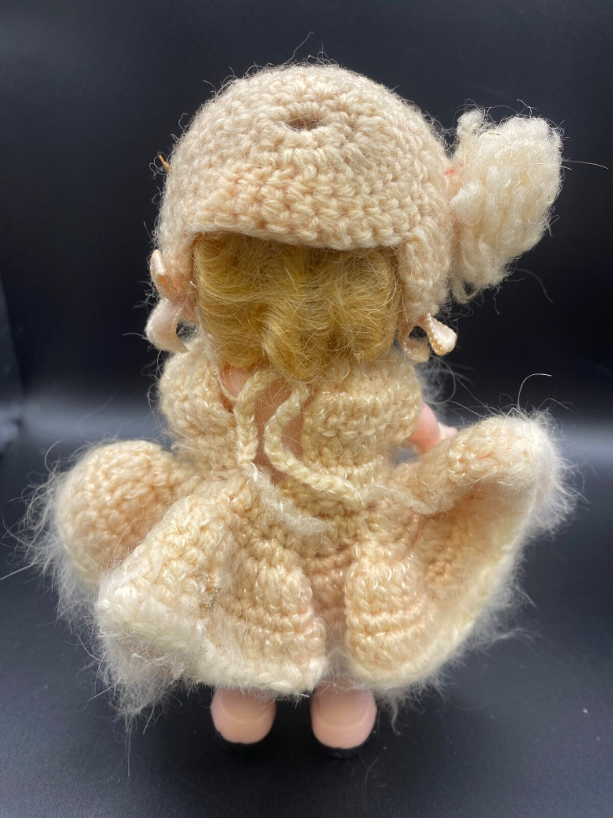 6" Vintage Knickerbocher plastic DOLL Blonde with knitted outfit Glendale CA