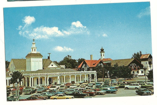 Zehnder's Hotel Bavarian Inn Frankenmuth MI Chicken Dinners Post Card Old Cars