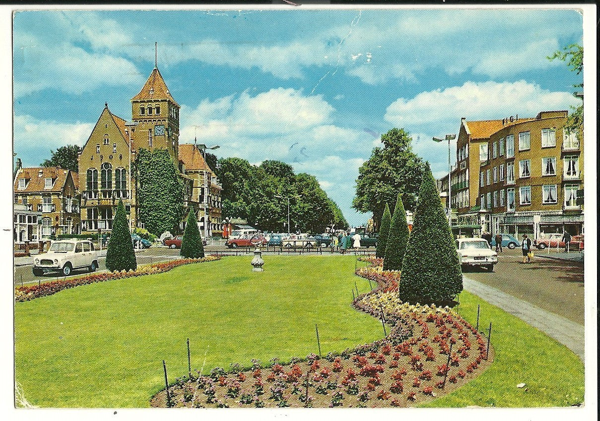 1976 Holland Dutch Netherlands Ziest Old cars Postcard