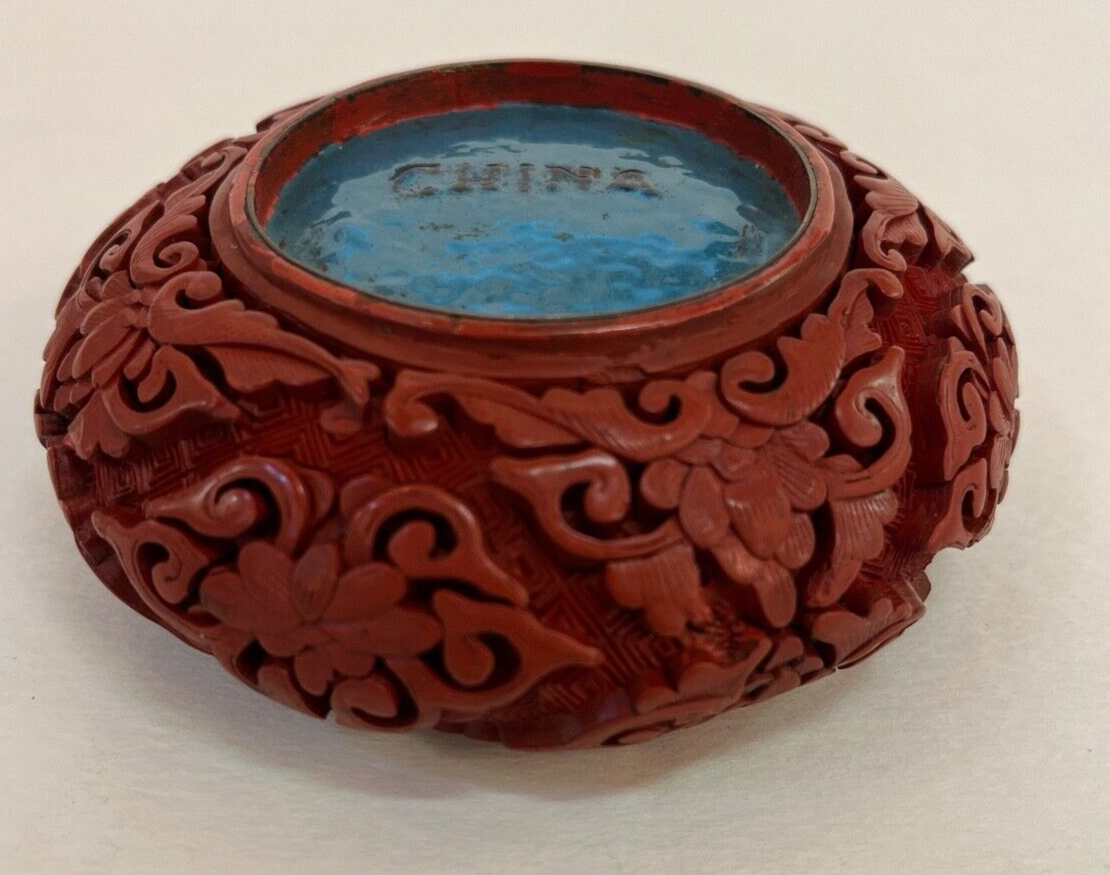 Vintage Carved Chinese 4 1/4" Red and Green Cinnabar Bowl