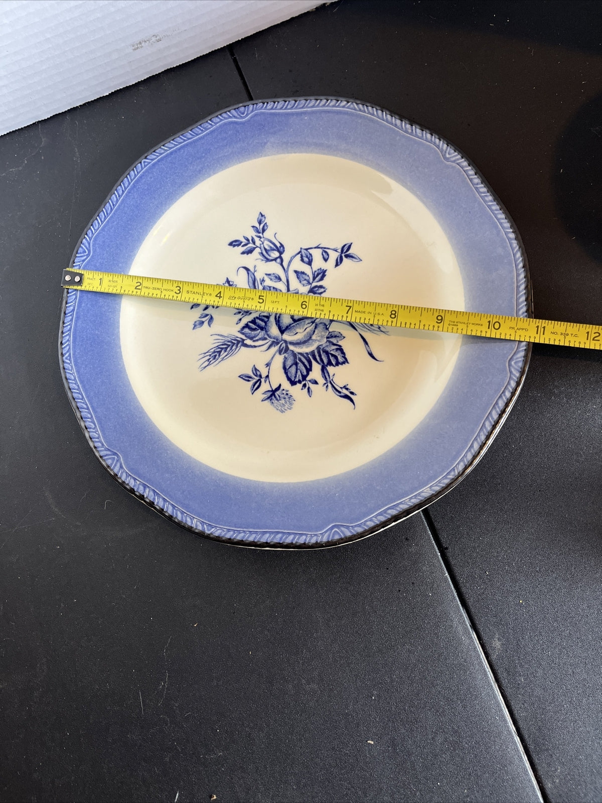 Wood & Sons Fine Tableware England Blue Rose Plate