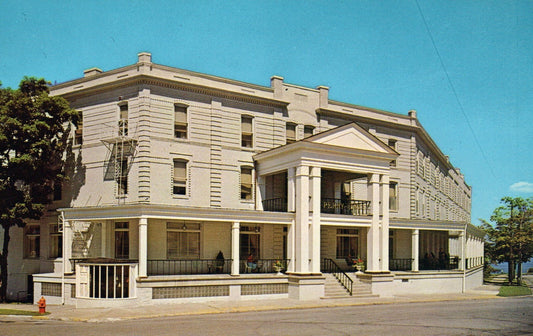 The Perry-Davis Hotel "The Entrance To Gracious Hospitality" MI Michigan Mich