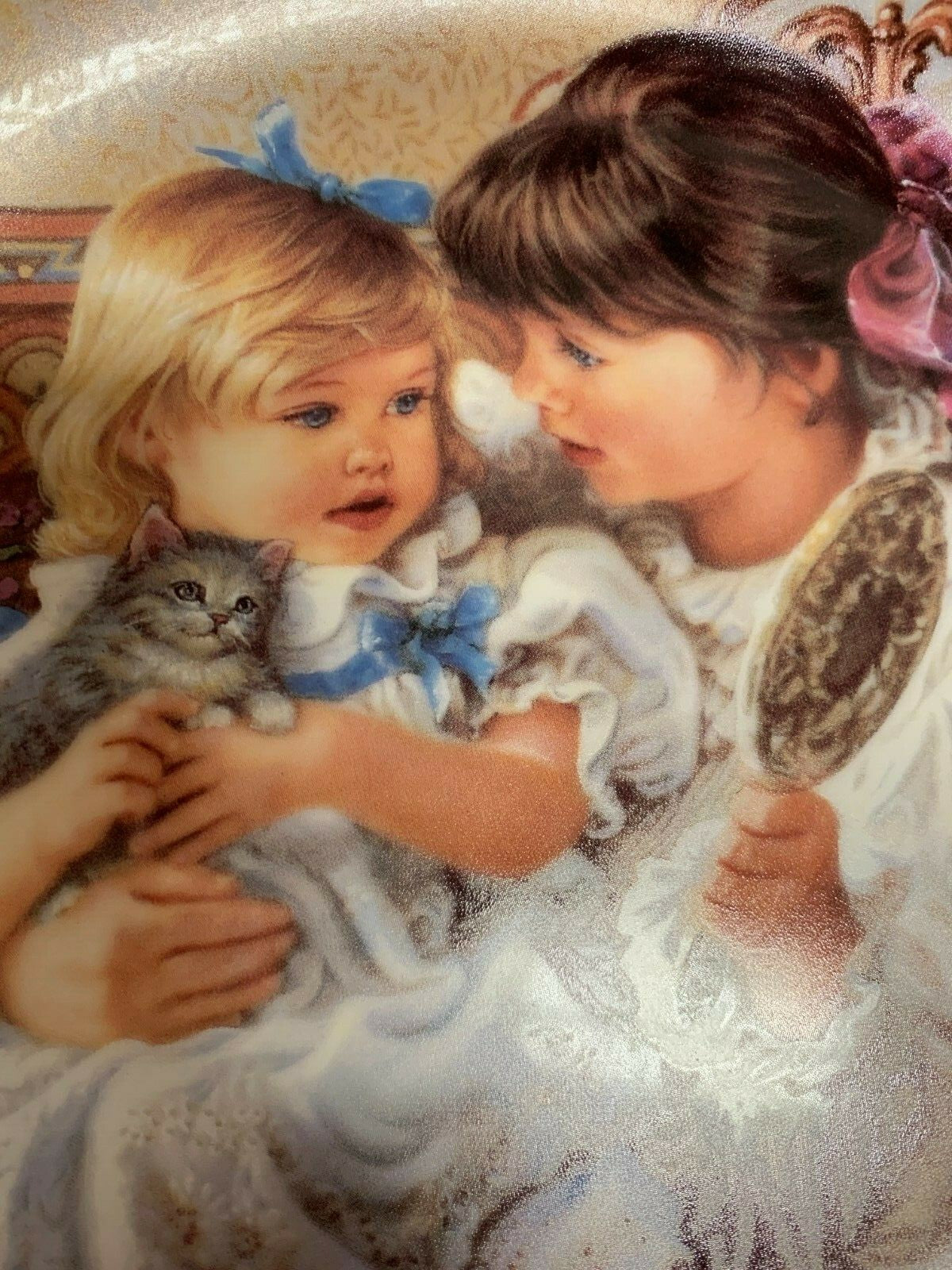 8" Beautiful Little Girls Brushing Hair Kitten Sandra Kuck Sisters Plate 4295D