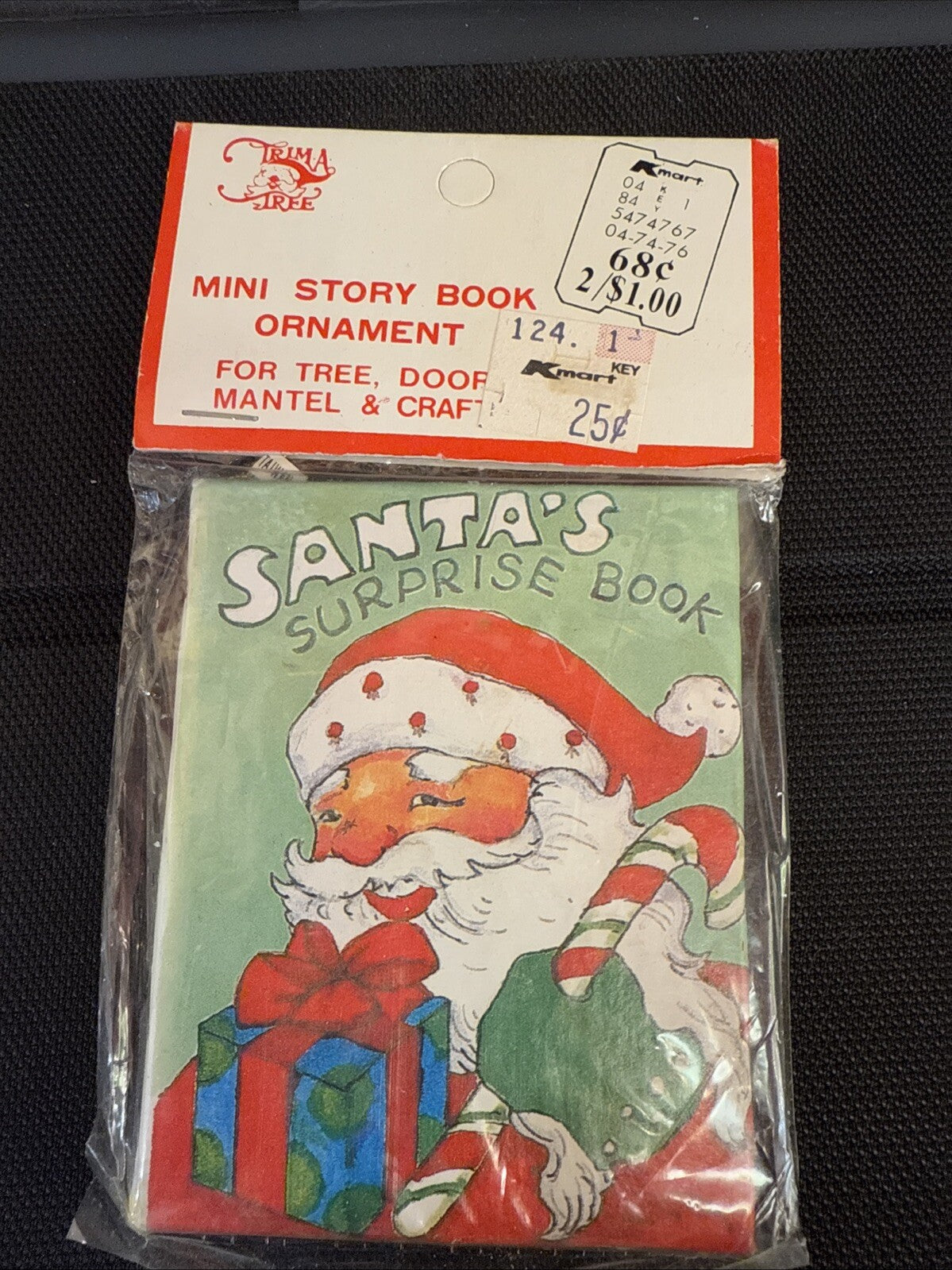 Vintage SSCO Mini Story Book Santa's Surprise Book 24 pages Taiwan