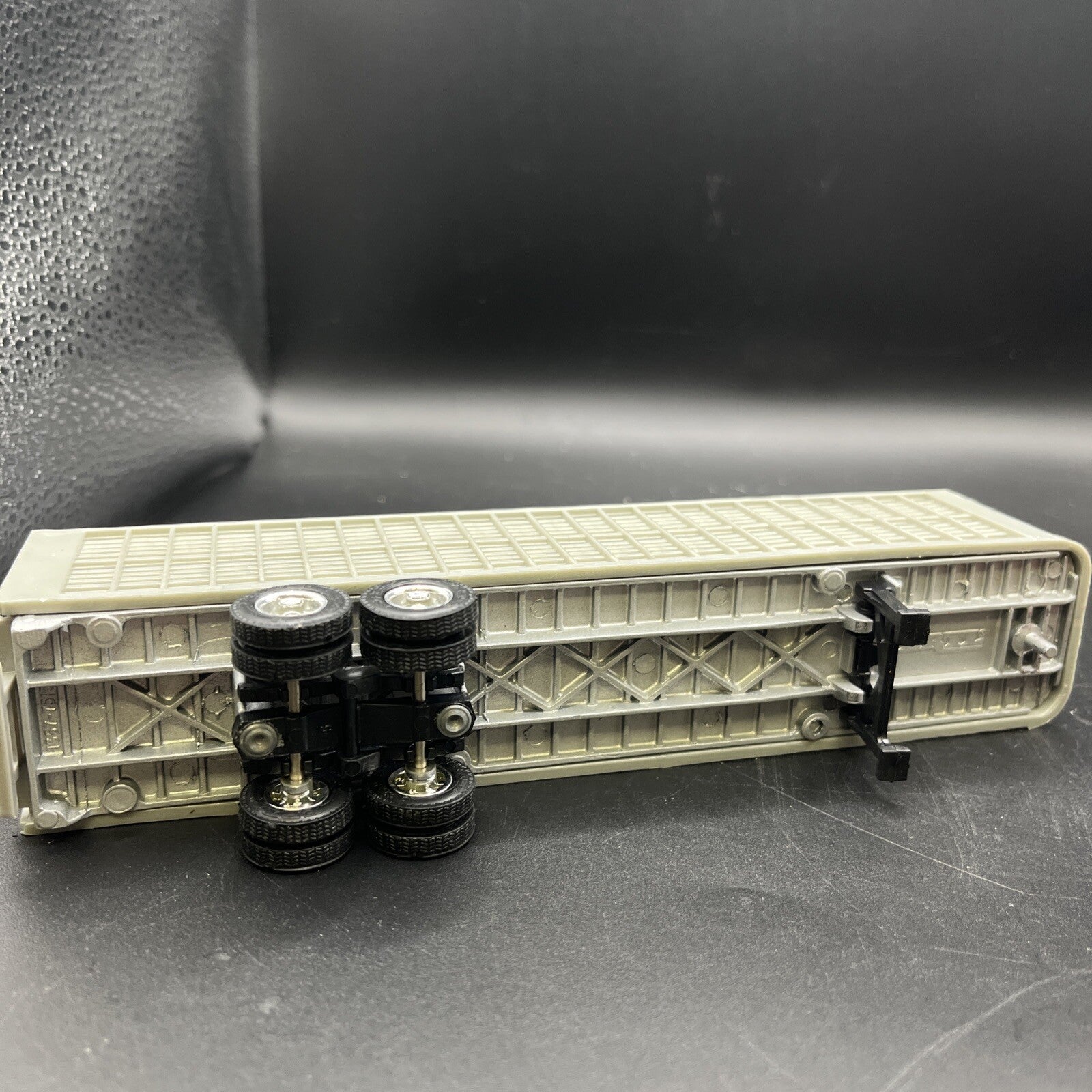 WHITEGMC Tractor and semi-trailer for livestock transport early 1990's