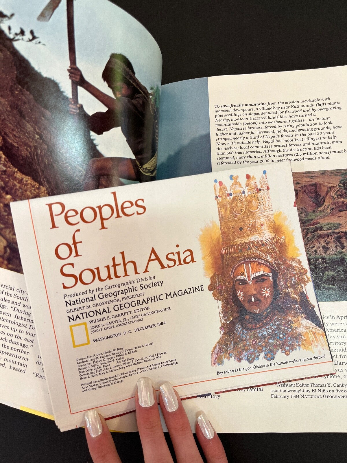 December 1984 National Geographic Monsoons Tigers Whales US Route 1 Genetics