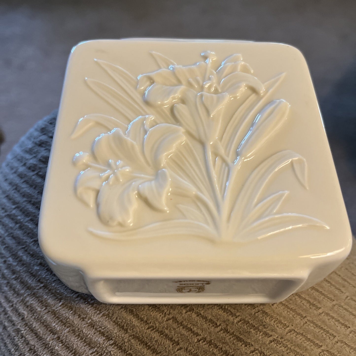 Lenox China Tiger Lily Square Vase Trimmed 24K Gold No Box