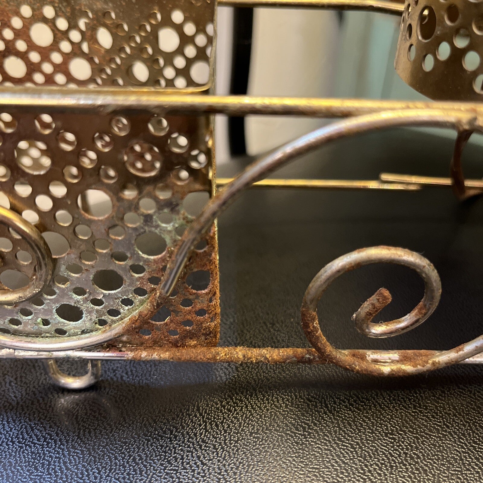 VTG Weinberg Era Atomic Saucer Spaghetti Fiberglass Metal mesh Mcm Lamp Light