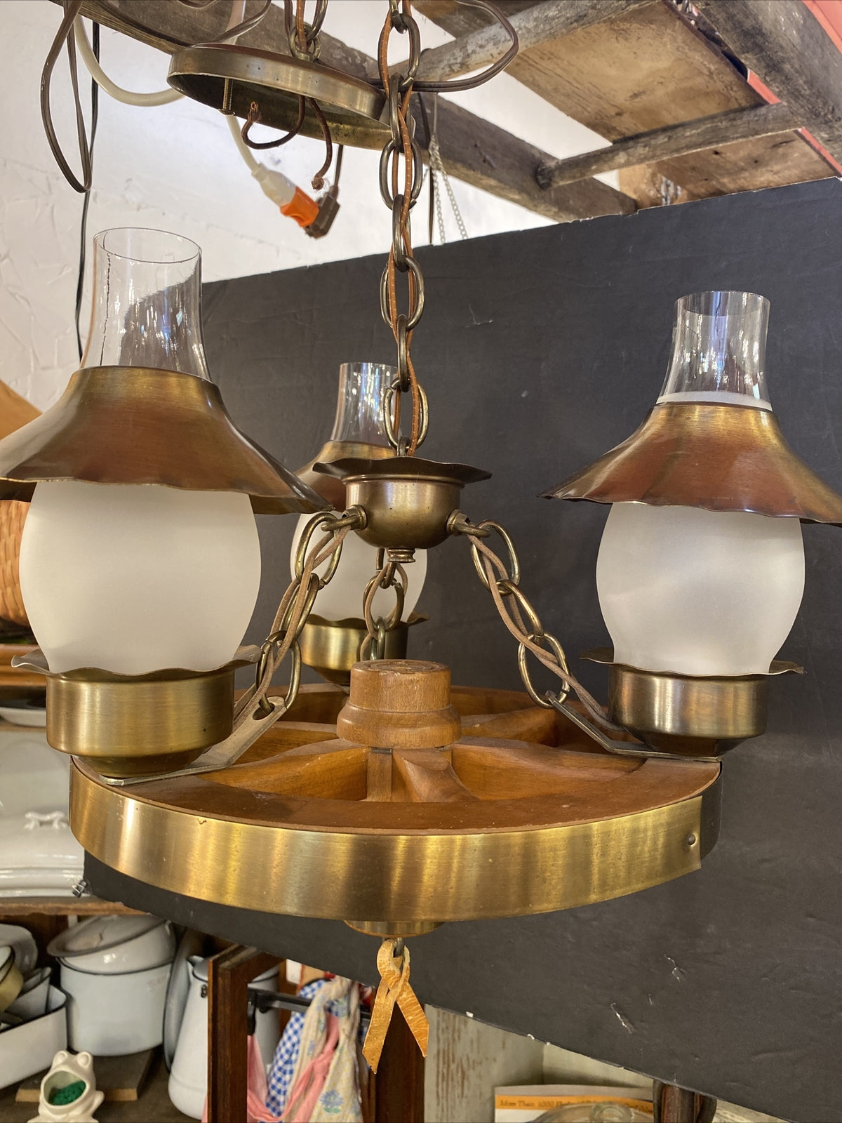 Antique 3 Light Wagon Wheel Hanging Chandelier Lamp Light Fixture Vintage