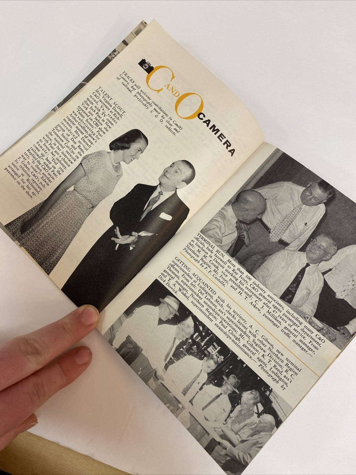 October 1955 TRACKS MAGAZINE CHESAPEAKE & OHIO RAILROAD RR TRAINS