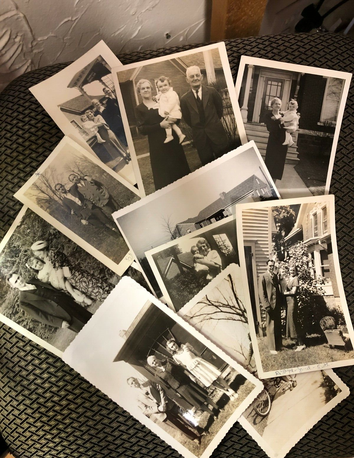 Vintage Old 1940's Photos 10 total of woman, men, families, & babies real photo