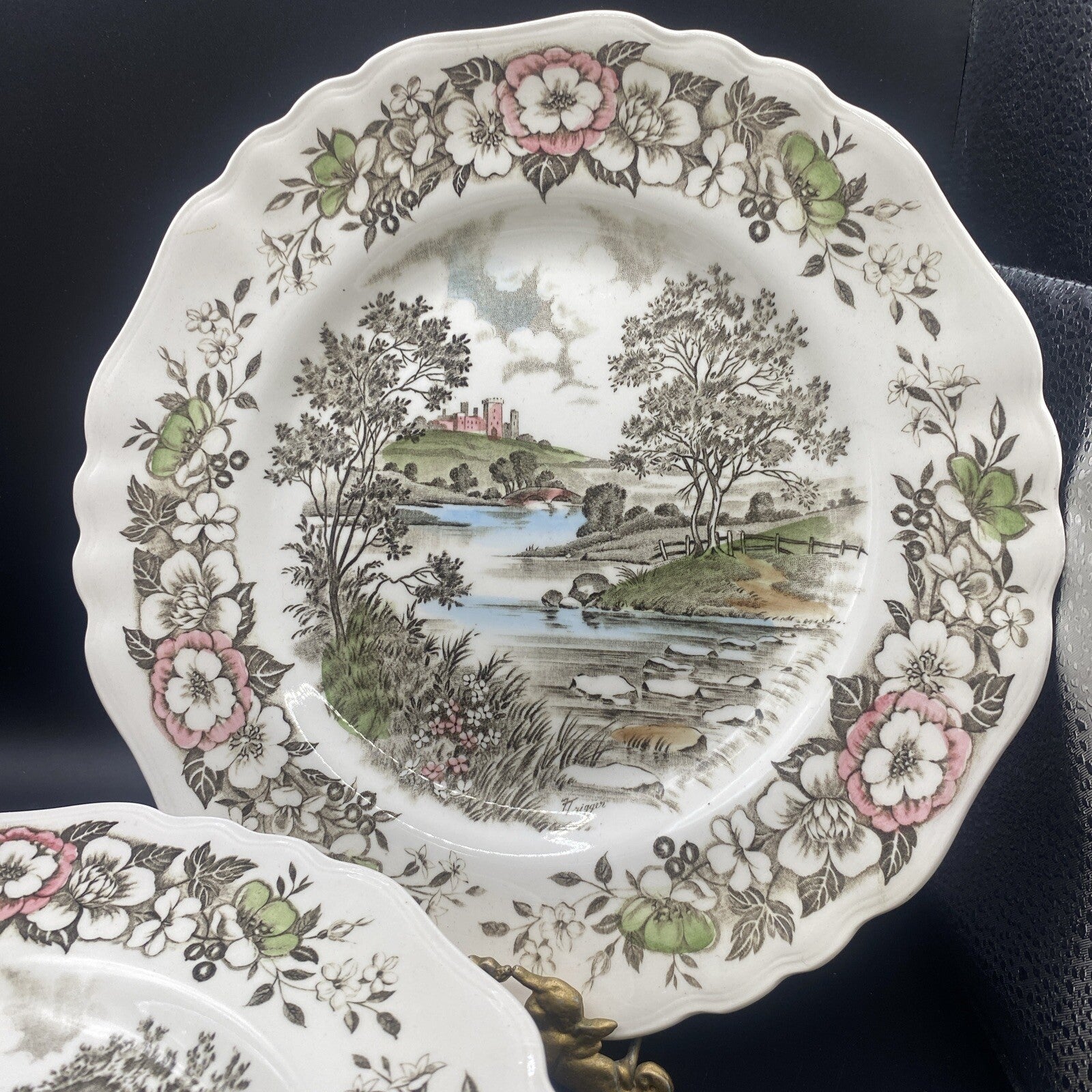 6 10" Dinner Plates English Staffordshire J & G Meakin Stratford-On-Avon