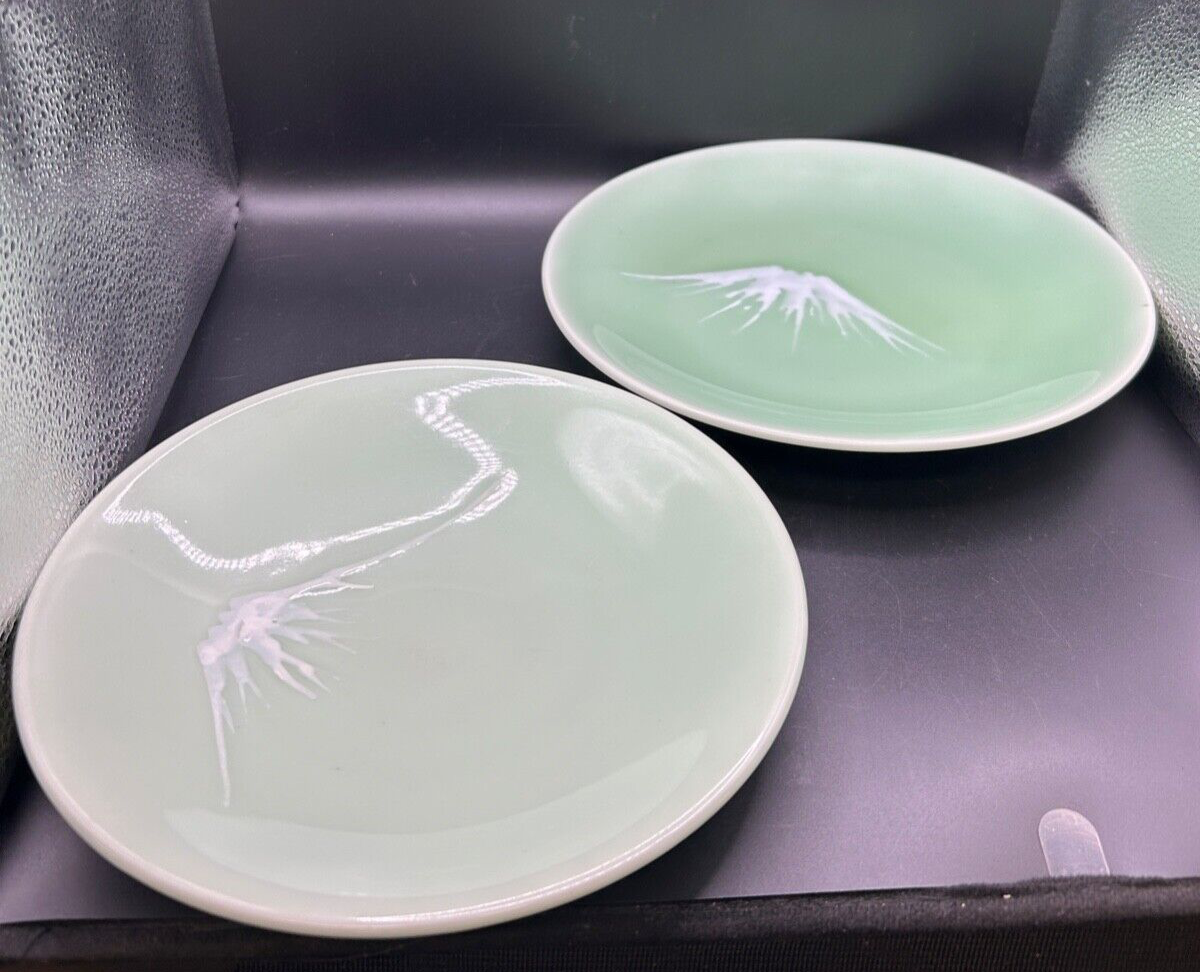 2 Antique RARE Chinese Great Ming Hsuante Reign Seto Yaki Mt Fuji Caledon Plate