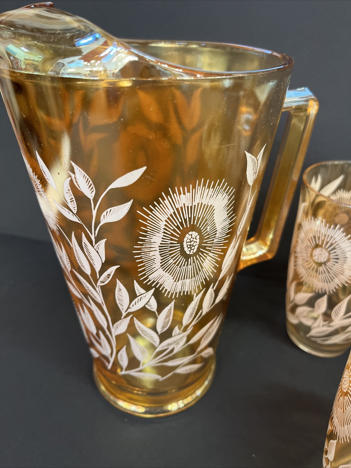 vtg Marigold Carnival Glass Pitcher 9.75" Hand Painted Sun Flowers w/ 2 glasses