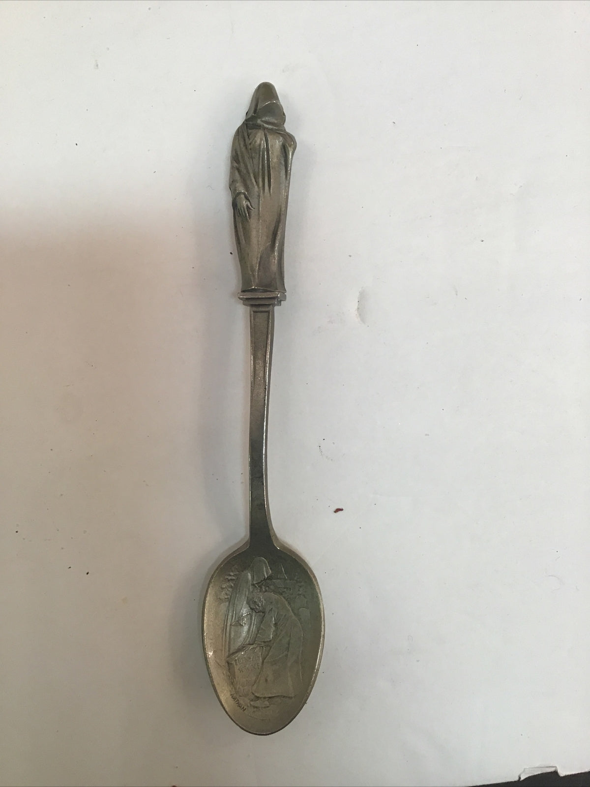 Franklin Mint Set of 5 Pewter Spoons with Figures of Dickens A Christmas Carol
