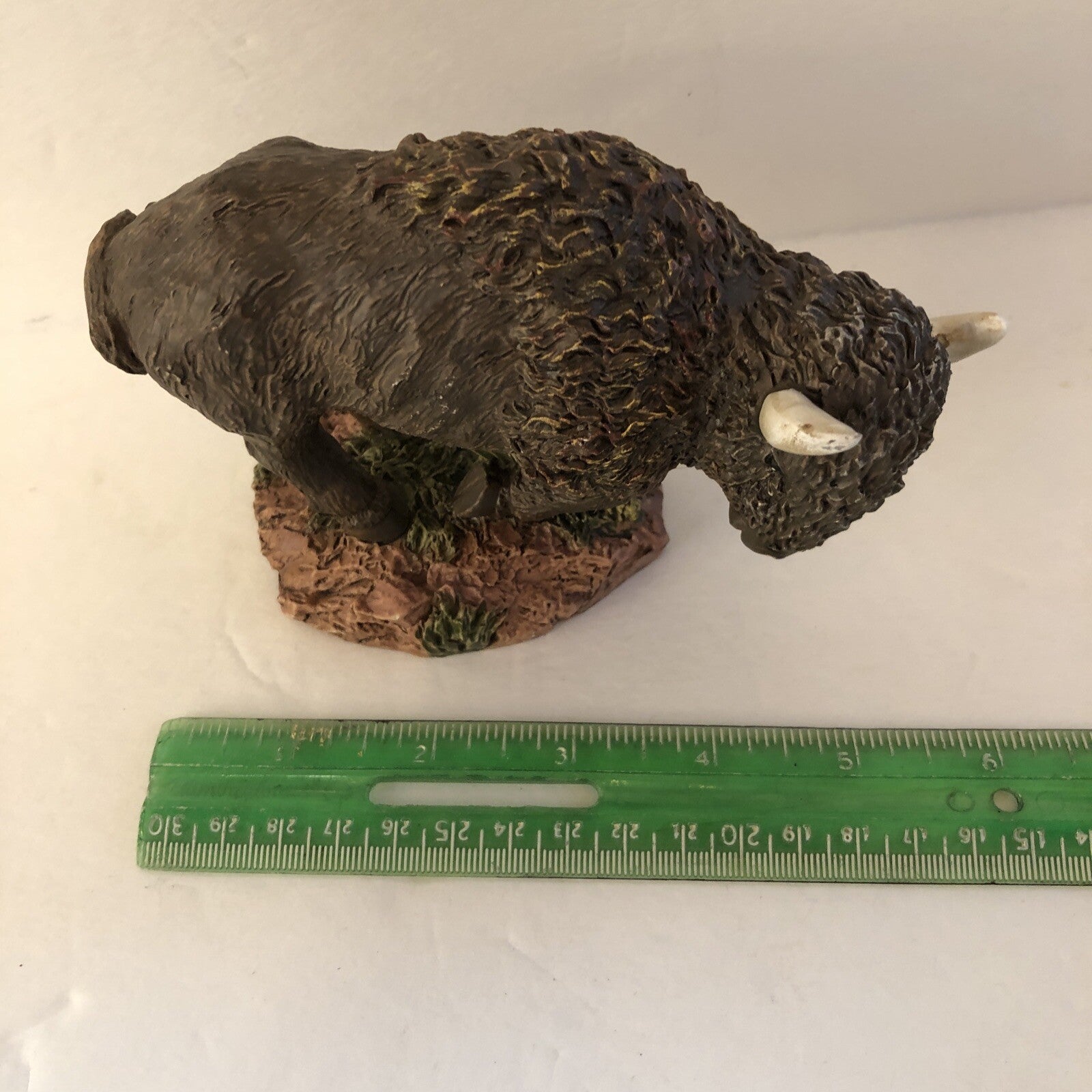 American Bison Buffalo Figurine Statue Western Americana Resin 5-1/2" x 4"
