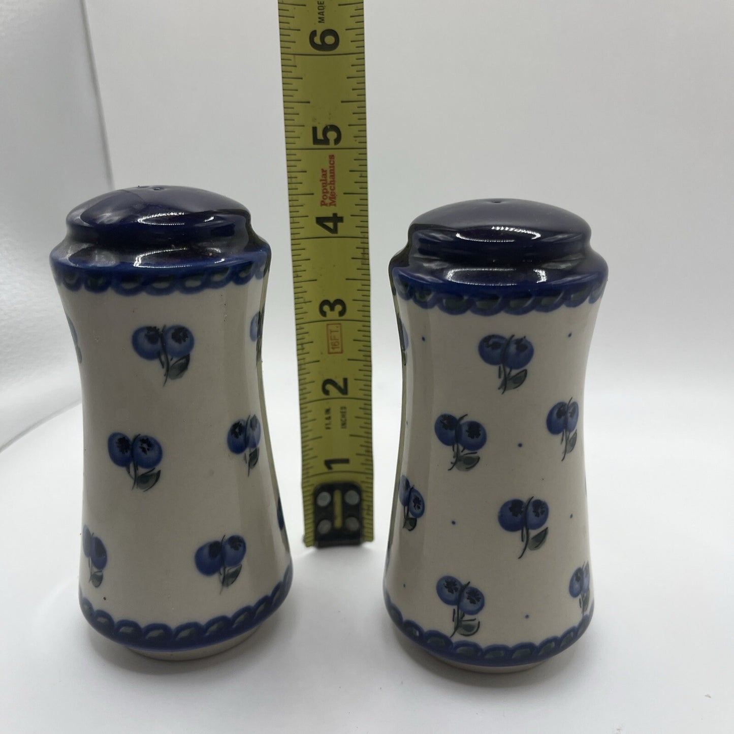 Sweet Figural Boleslawiec Polish Pottery Hand Painted Salt & Pepper Shakers