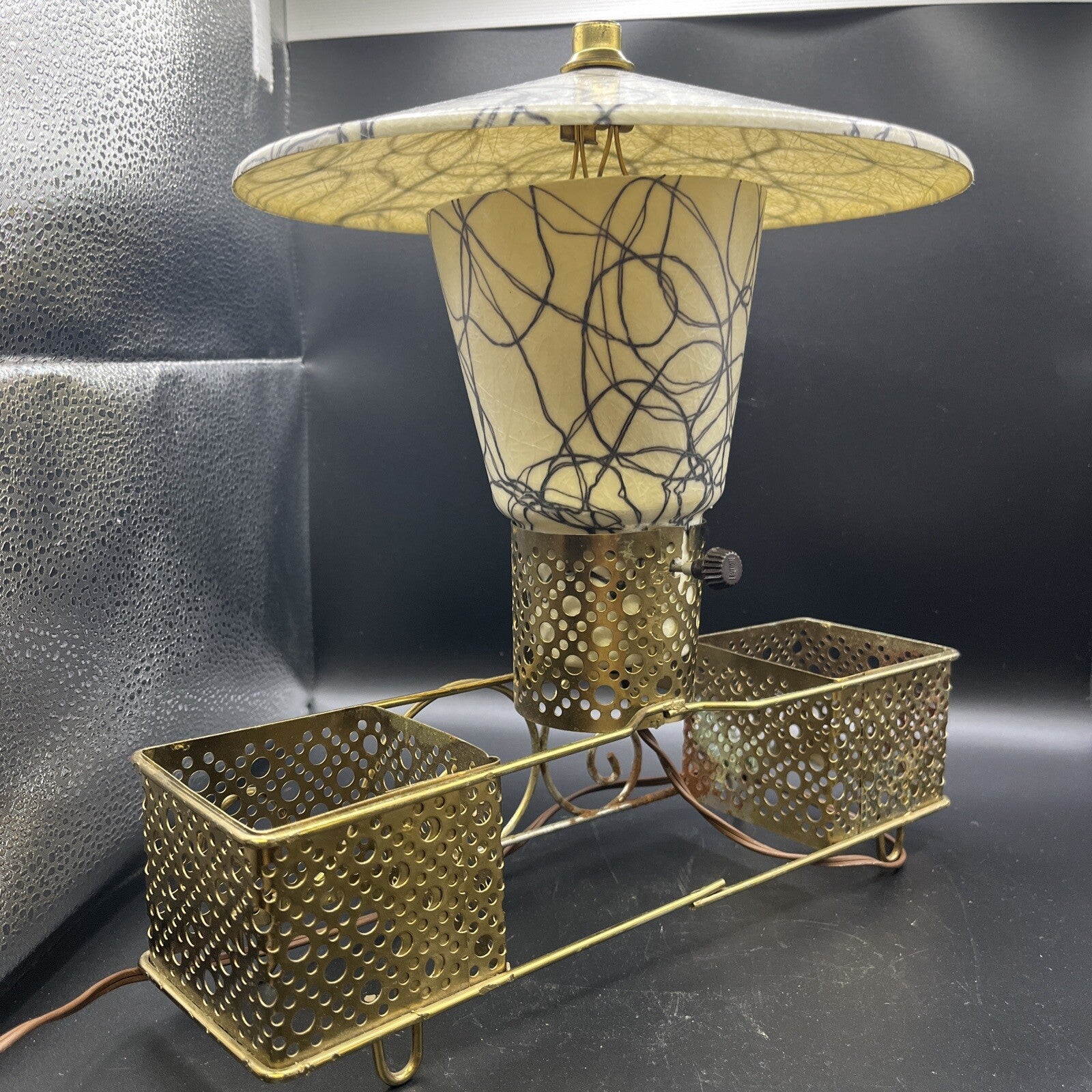 VTG Weinberg Era Atomic Saucer Spaghetti Fiberglass Metal mesh Mcm Lamp Light