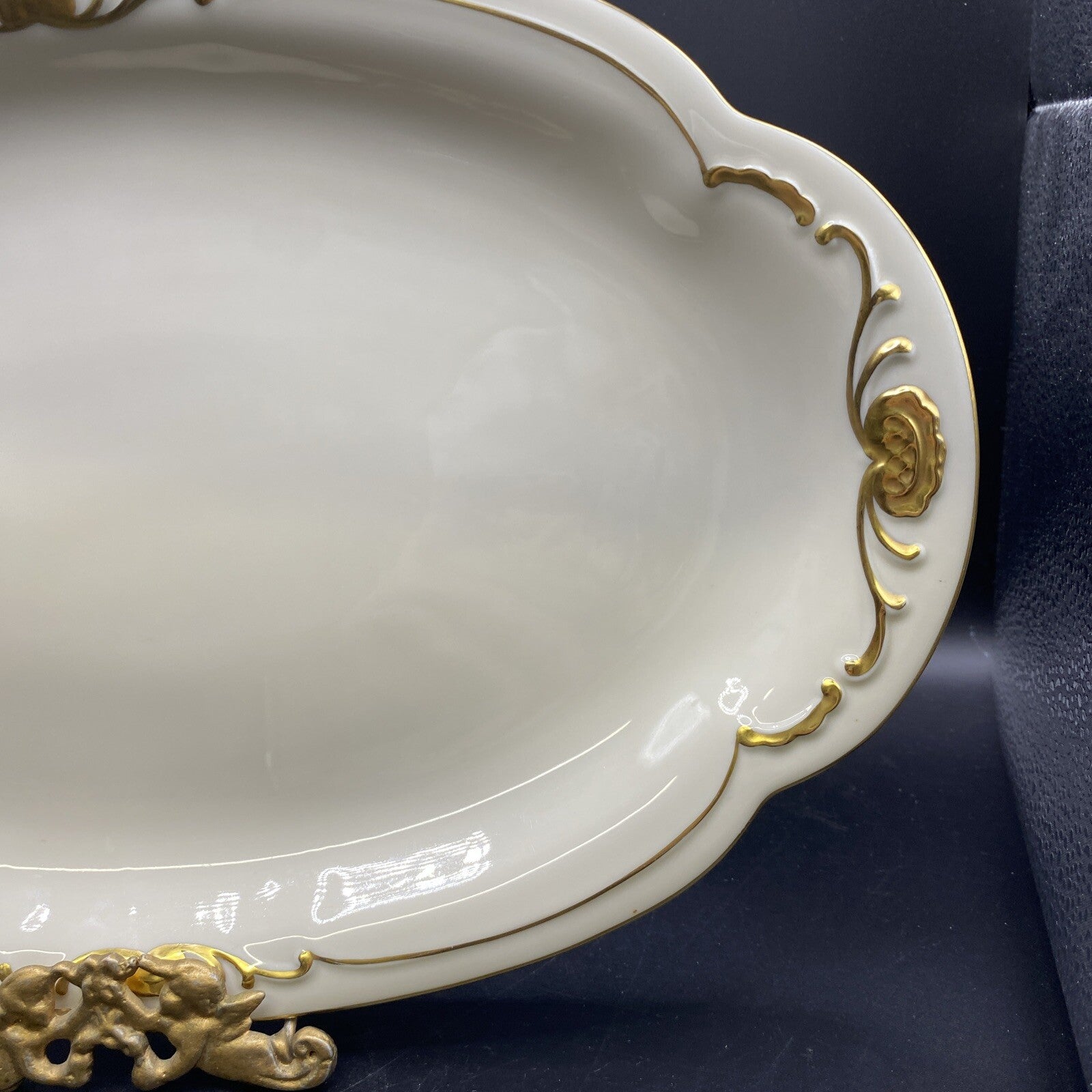 RARE Medium 14" x 8 3/4" Waldershof Bavaria SERVING Platter Cream with Gold Rim