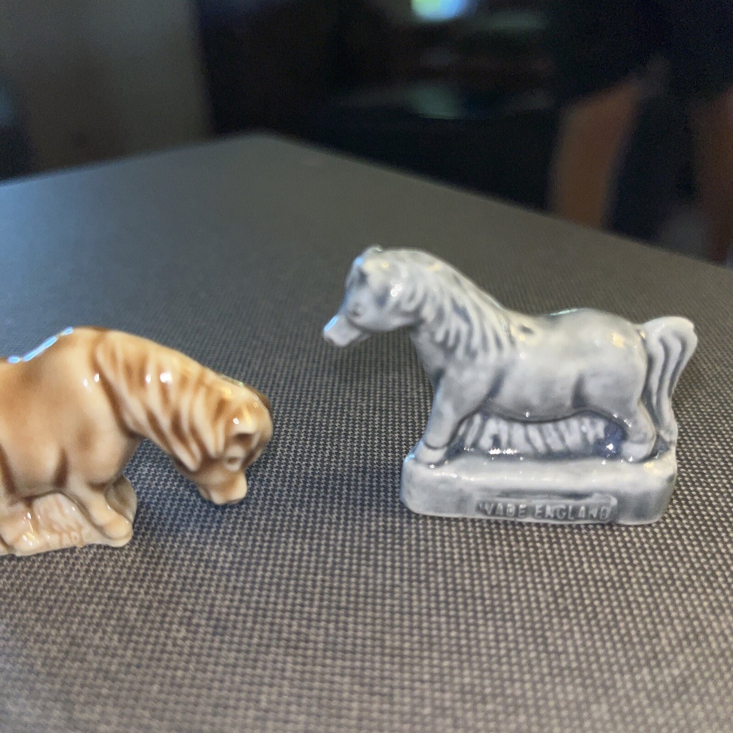 Vintage Wade Whimsie SHETLAND PONY - (2) Family Pets Set 1988 - 89