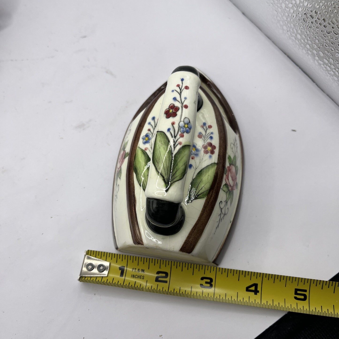 Vintage Ucagco China Ceramic Wall Pocket Floral Iron Handpainted Japan 5 1/4"