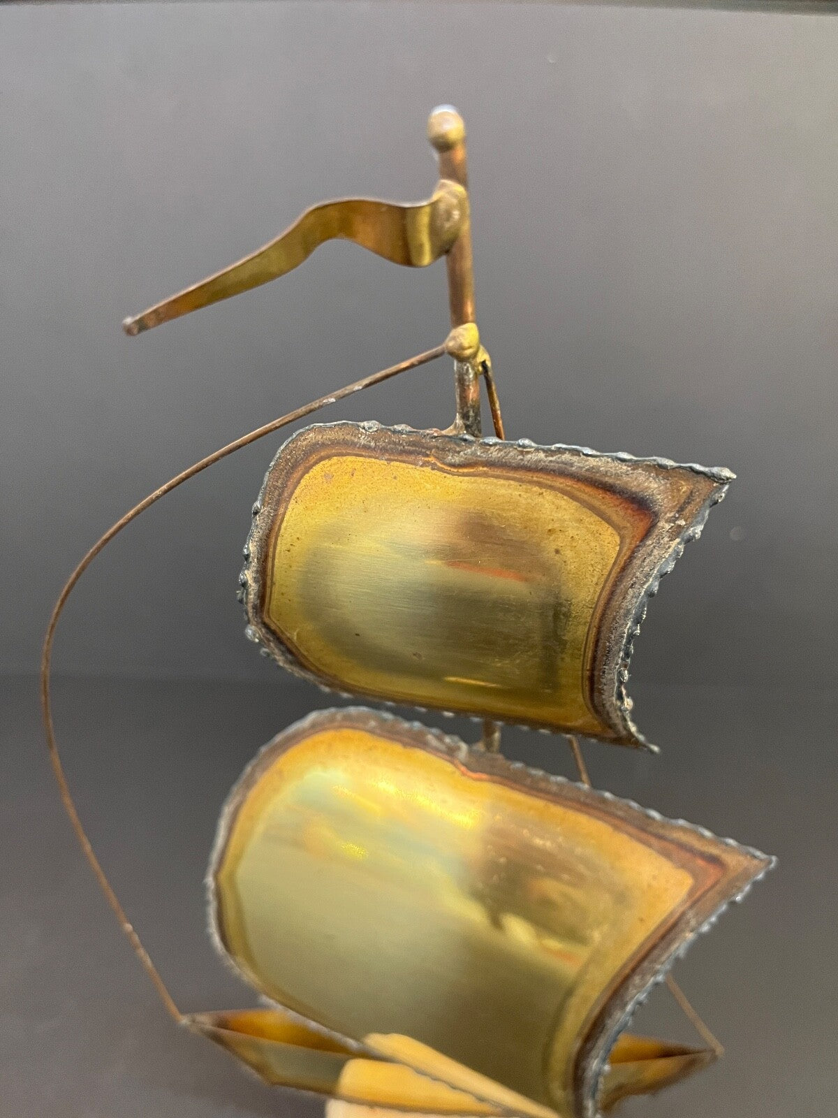 11.5" Signed Demott Mid-Century Modern Brass Sailboat Sculpture on Onyx Base