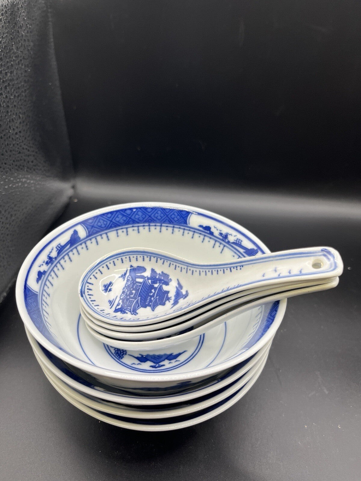 8 PC Chinese Blue White Porcelain Rice Pattern Soup Bowl Matching Spoon