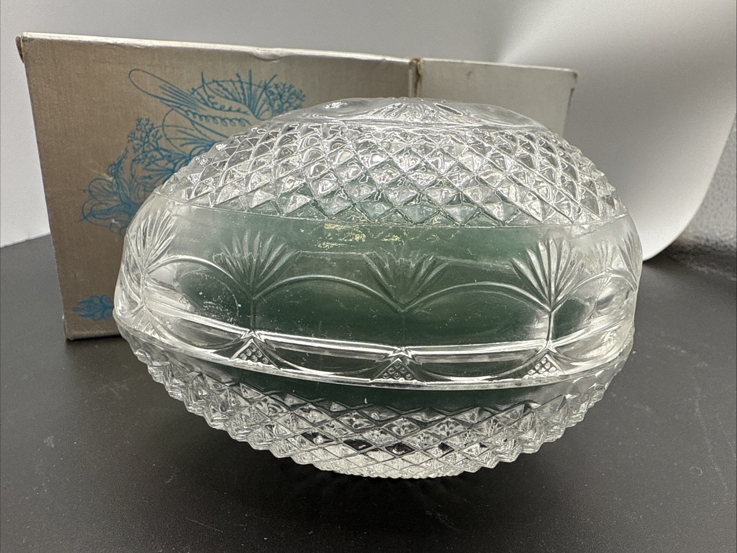 Vintage 1977 Avon Fostoria Crystal Glass Easter Egg Candy Trinket Dish Lid Box