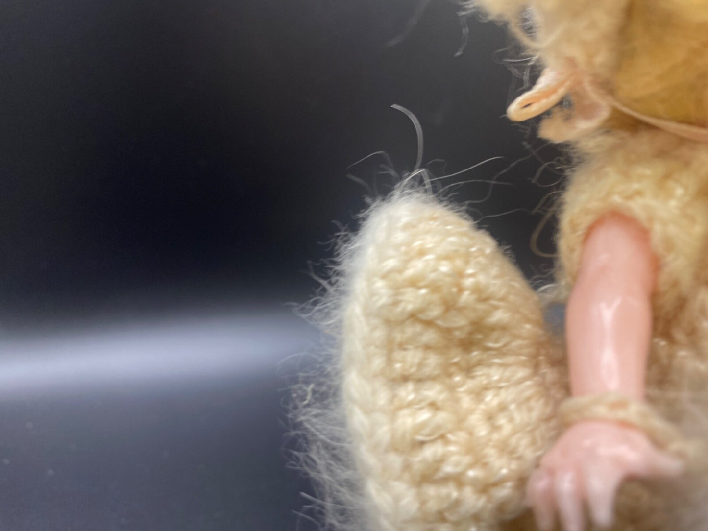 6" Vintage Knickerbocher plastic DOLL Blonde with knitted outfit Glendale CA