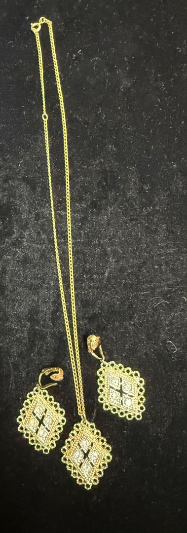 Sarah Coventry Necklace Clip Earring et