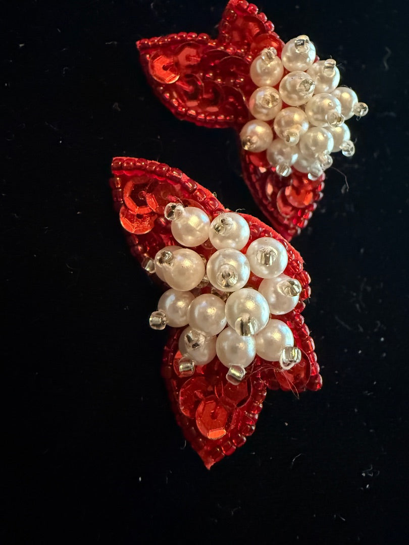 AVON Red Sequin Christmas Earrings