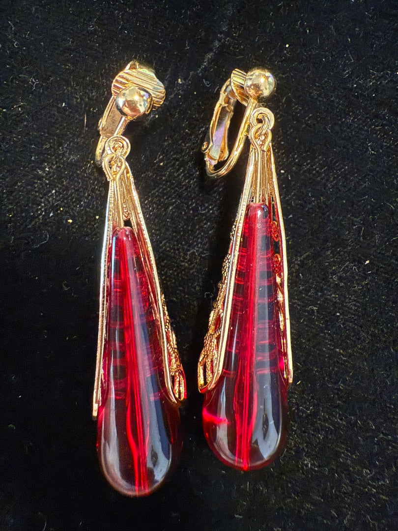 Avon Red Lucite Filigree Clip Earrings Dangle