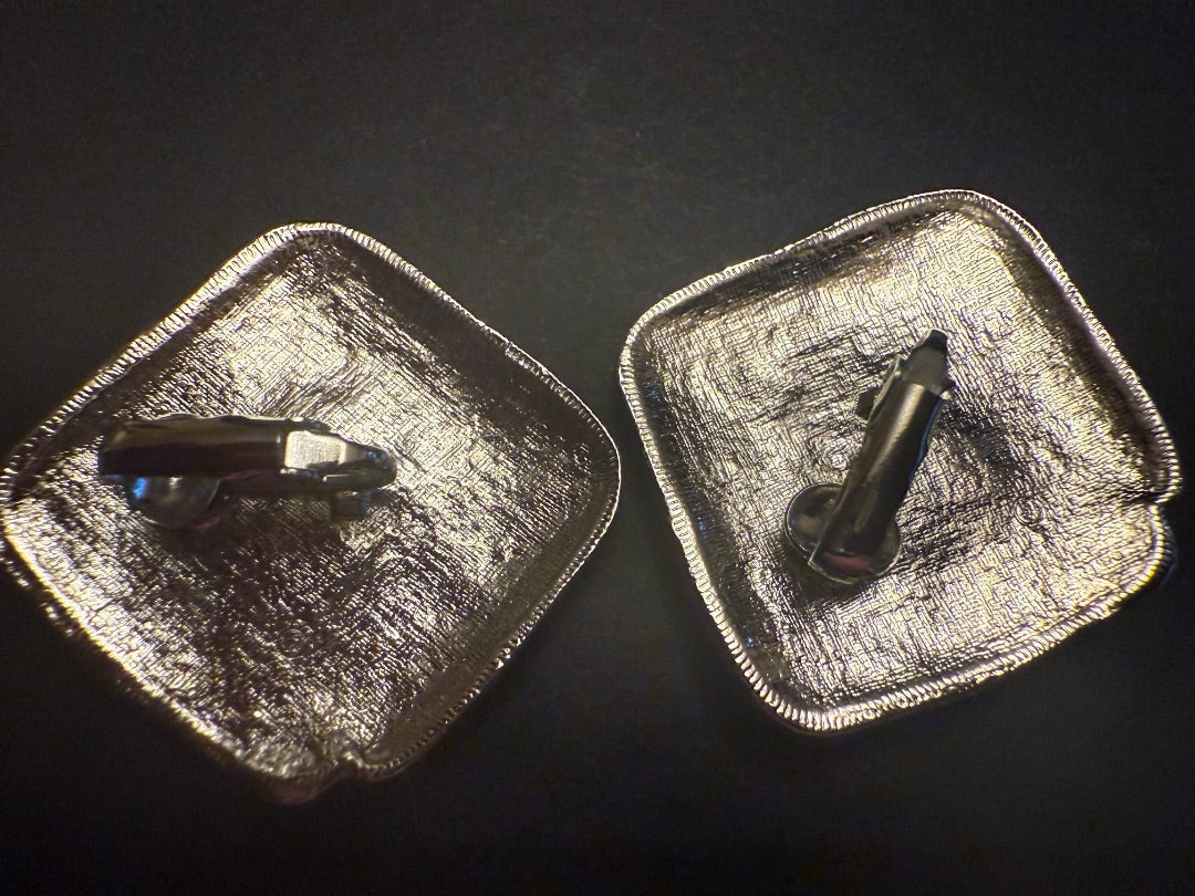 Cream silver Pearl Clip Earrings