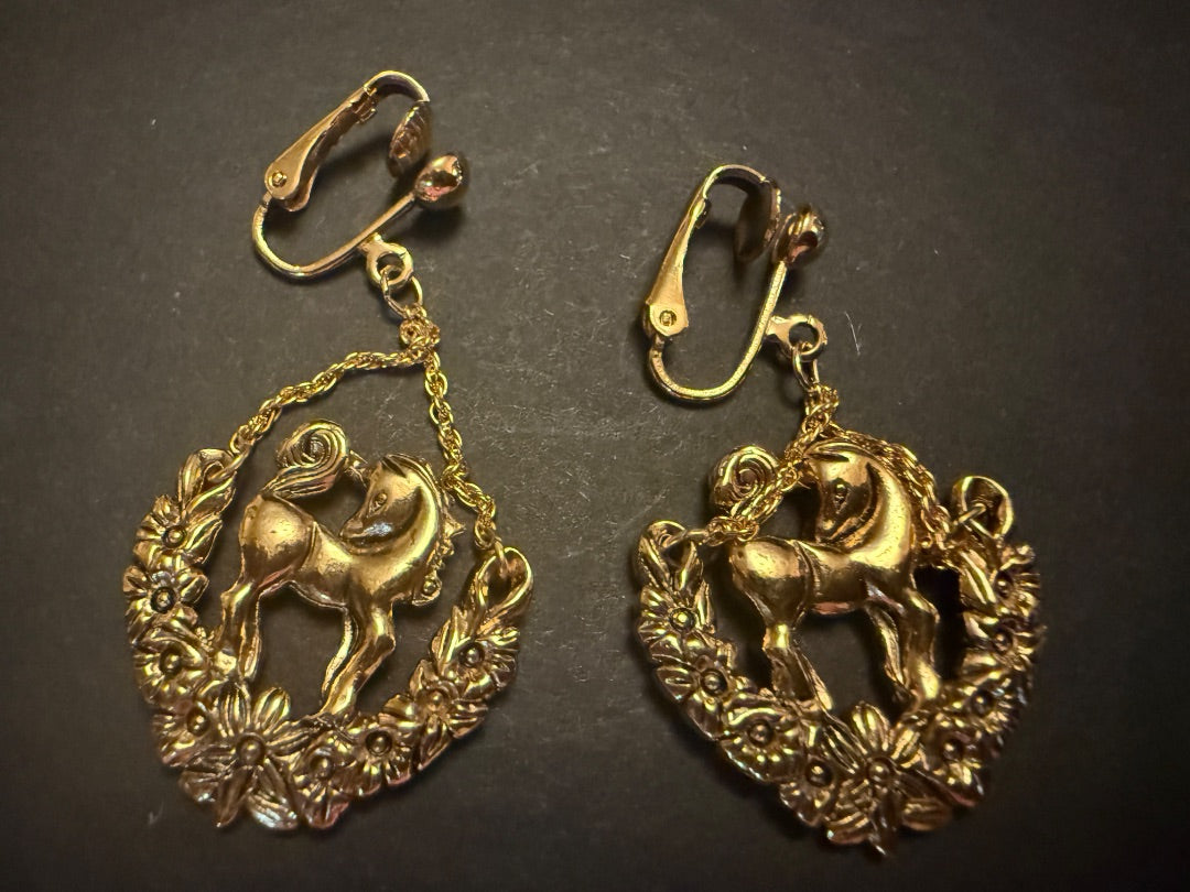 AVON Unicorn Heart Clip Earrings