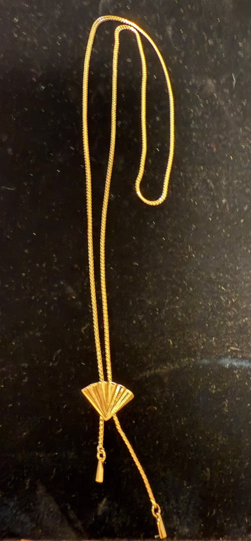 Vintage 1985 Avon Gold tone Fan Bolo slide Necklace