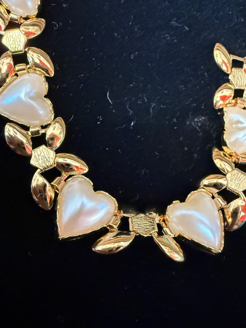 Avon Gold w/Pearl Hearts Bracelet