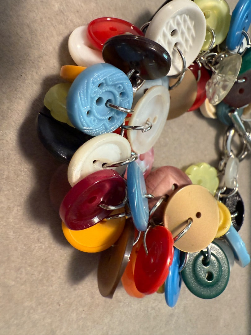 Avon Button Brangle Bracelet