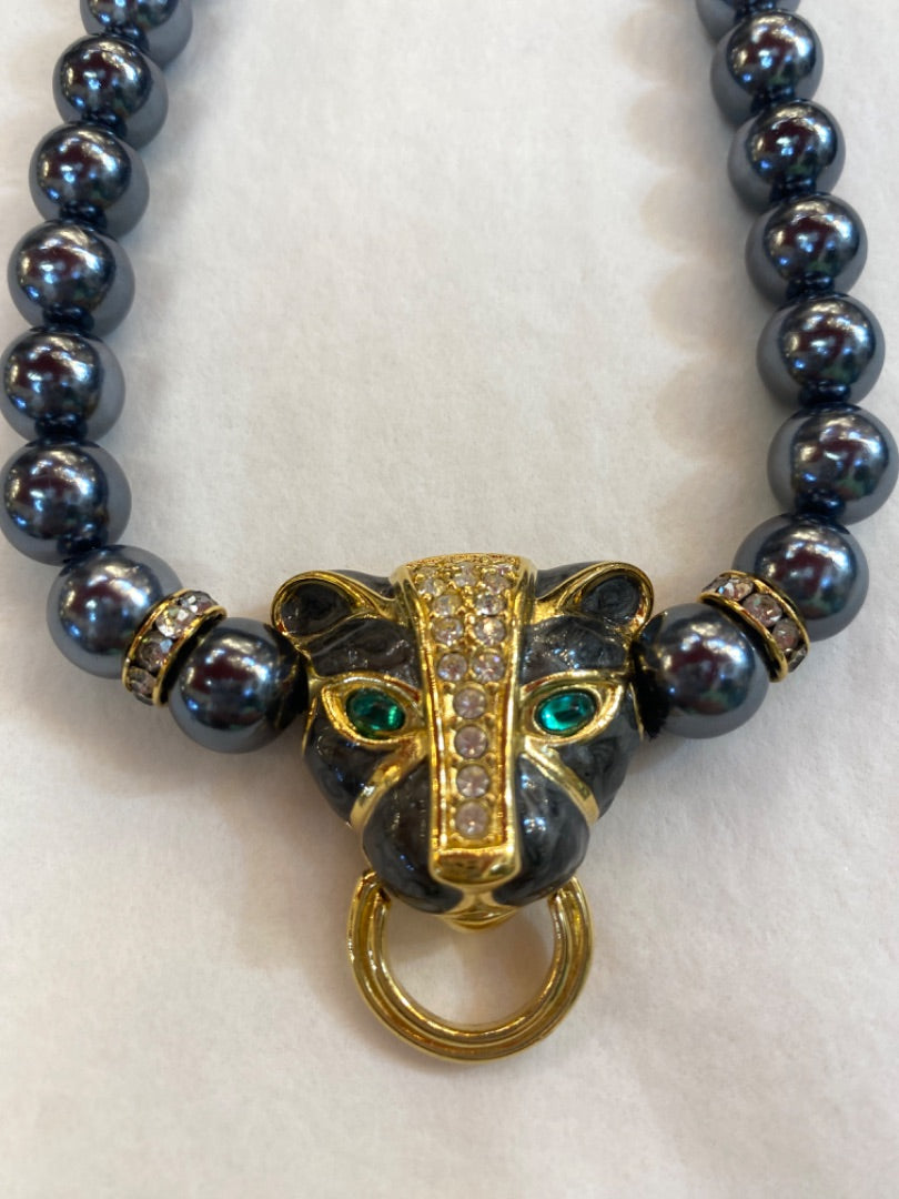 AVON KJL Dutchess of Windsor Panther Necklace