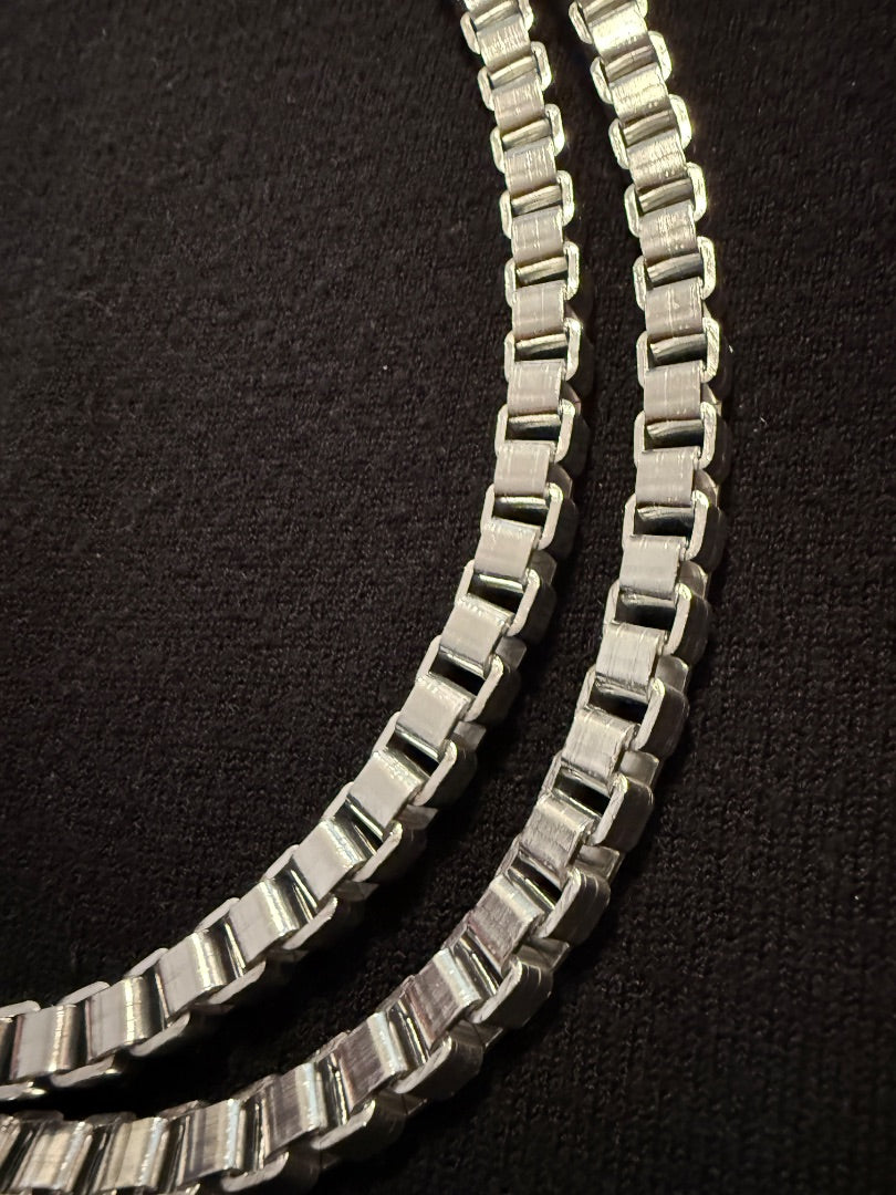 1960’s Avon Chunky Chain Necklace