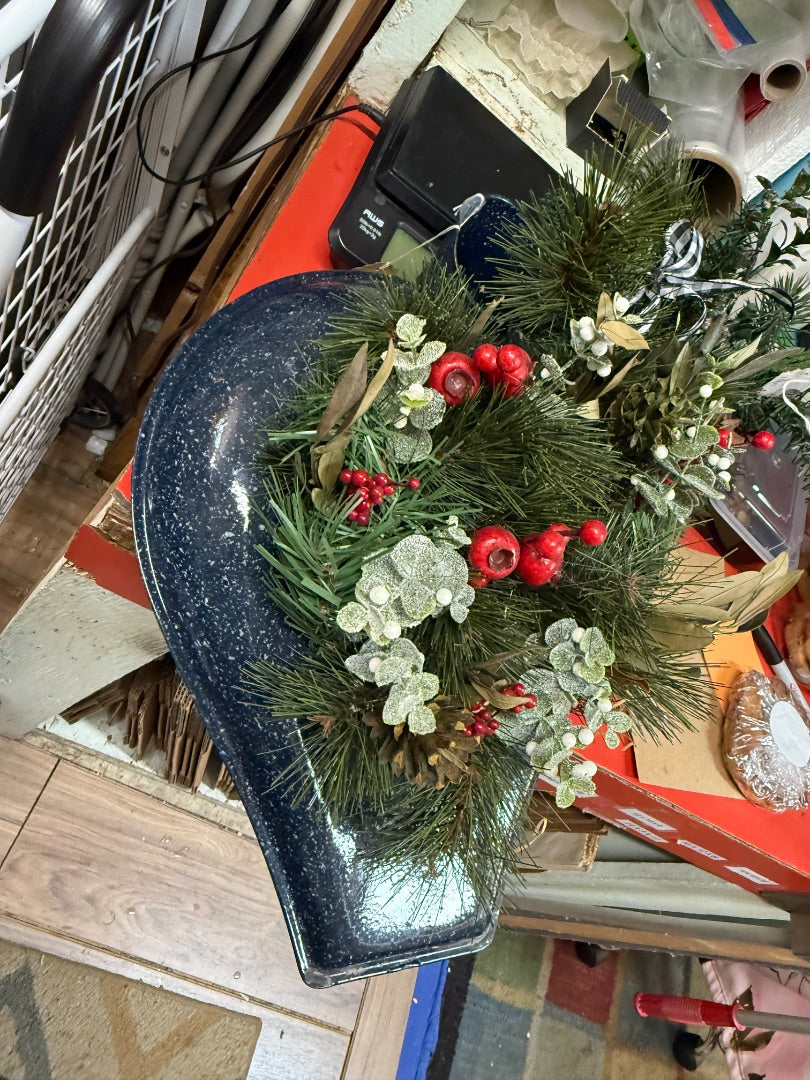 Porcelain Xmas decor