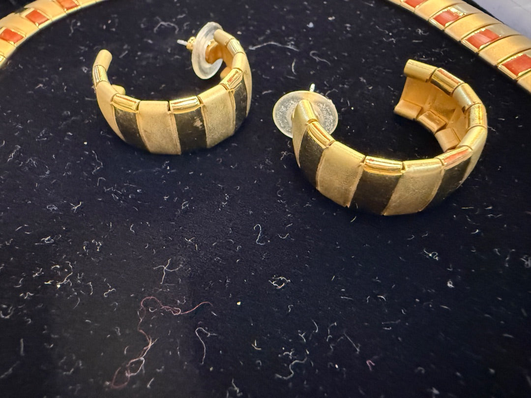 Vintage 1980’s gold Cleopatra set