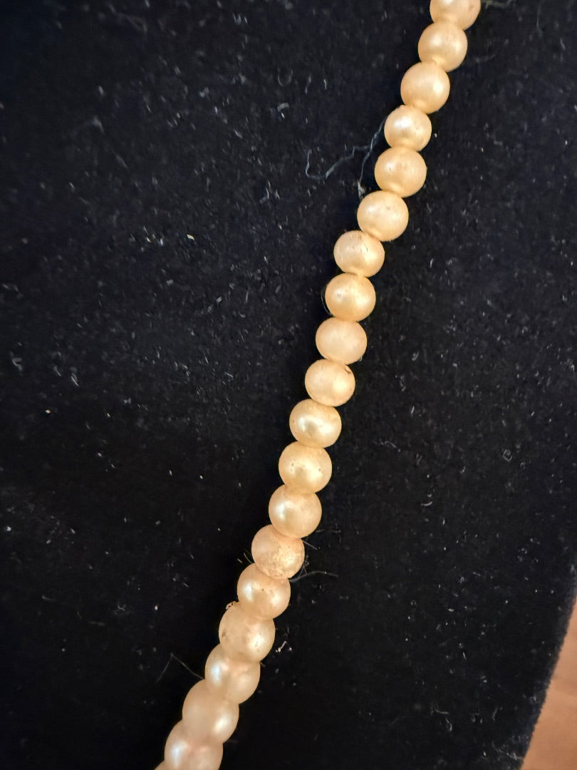 Vintage Pearl Necklace