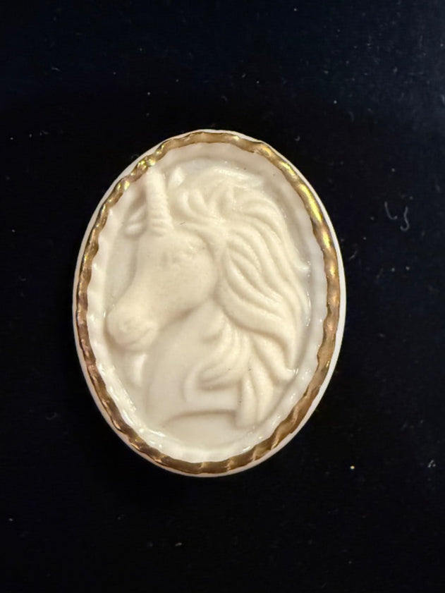 White AVON Cameo Unicorn Rare Brooch 1980's