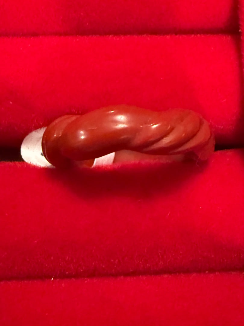 Avon Carved Lucite Size 6.5 Ring