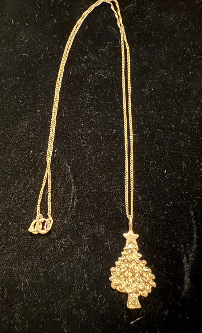 925 Sterling Silver Christmas Tree necklace