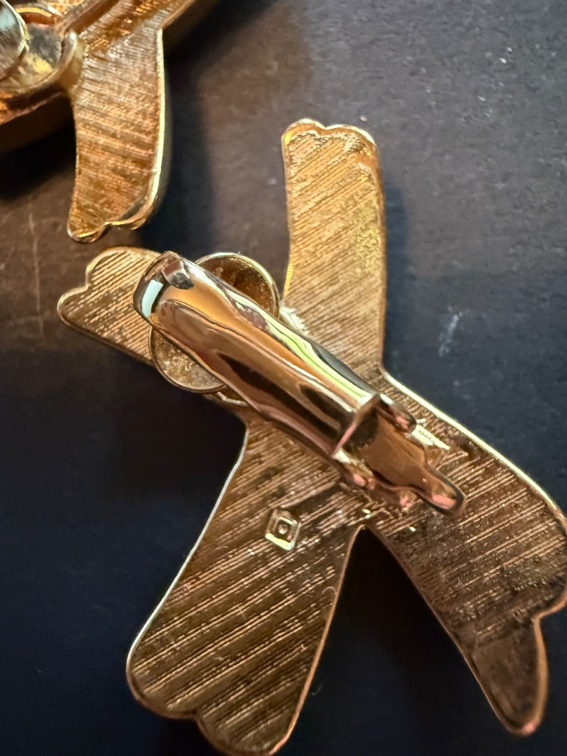 Large X Kisses Clip Earrings