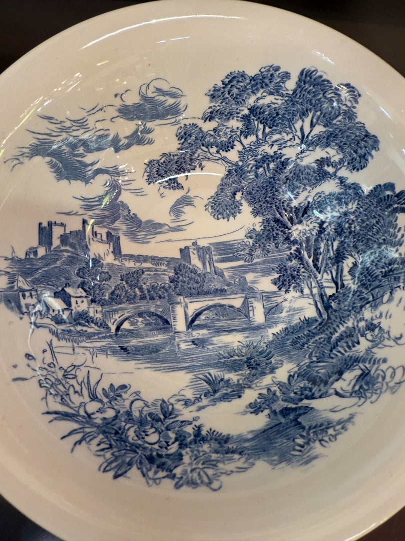 8.75" Wedgewood Countryside Vegetable Serving Bowl