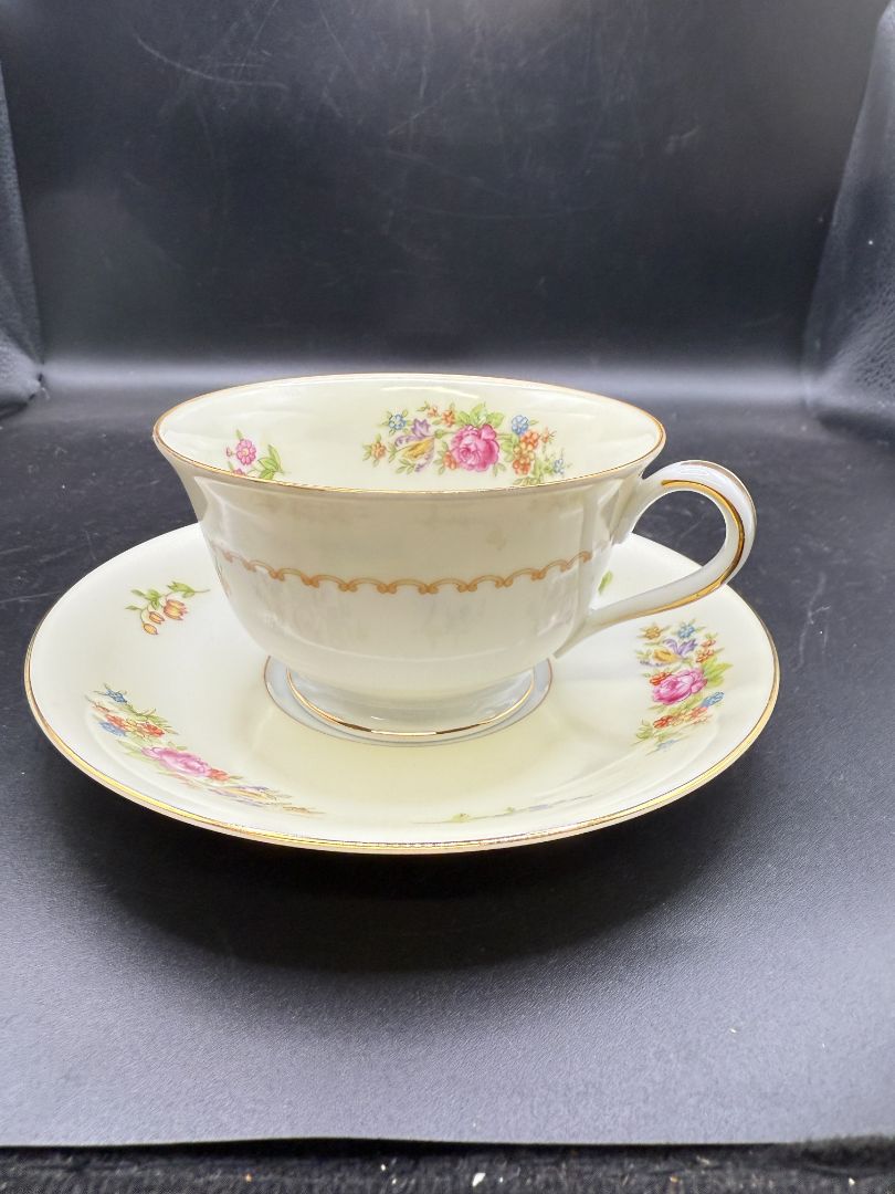 Cup/Saucer Noritake Empire