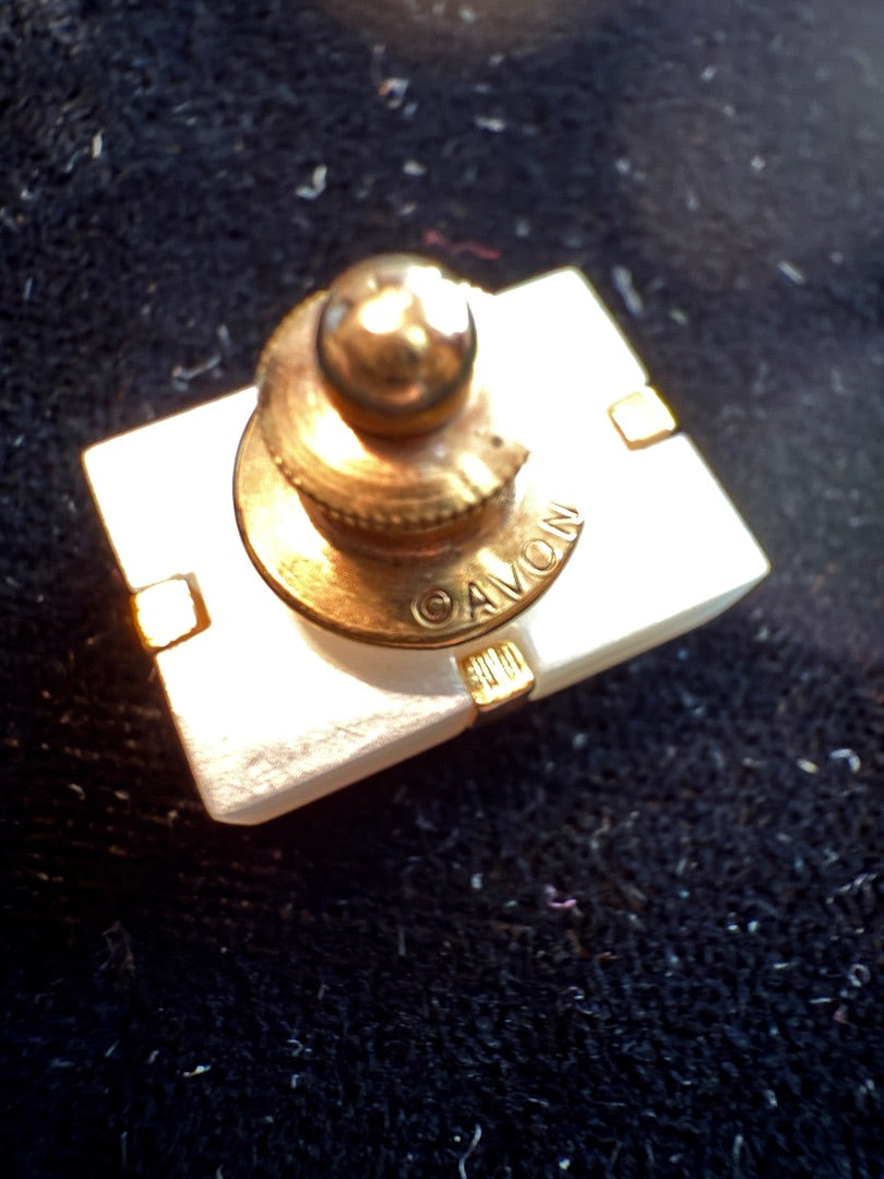 White Christmas Package Pin Brooch